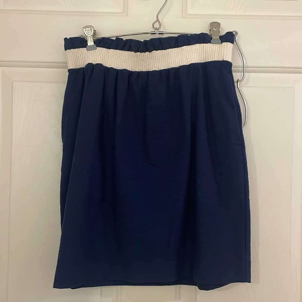 Vineyard Vines skirt